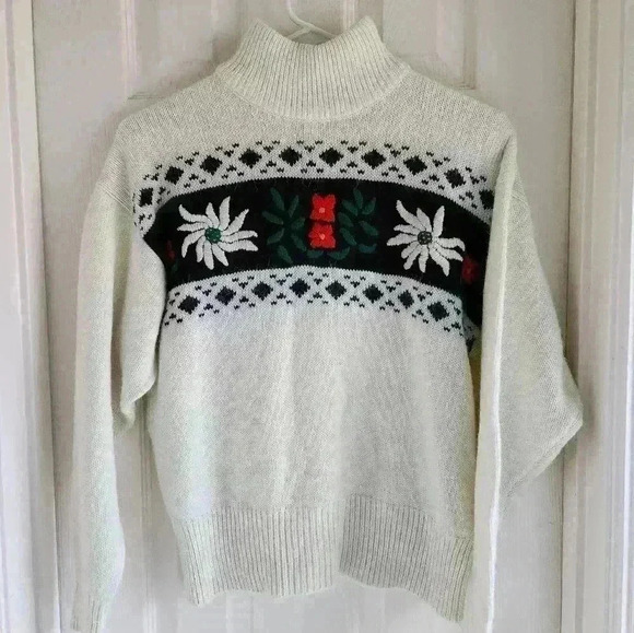 Russ Petites Size Large Christmas Holiday Sweater Mockneck Embroidered Mistletoe - Picture 1 of 5